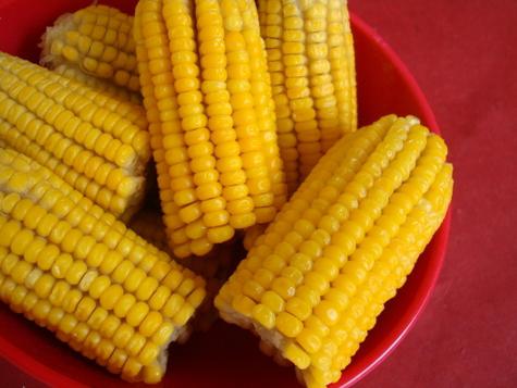 Enkle opskrifter: Kogt majs i en multivark